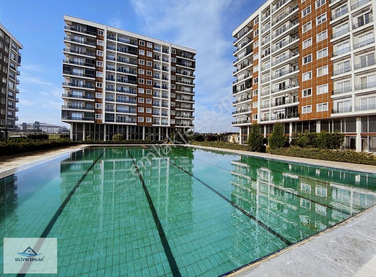 Silivri Gayrimenkulden Deniz Manzaralı 2+1 Daire