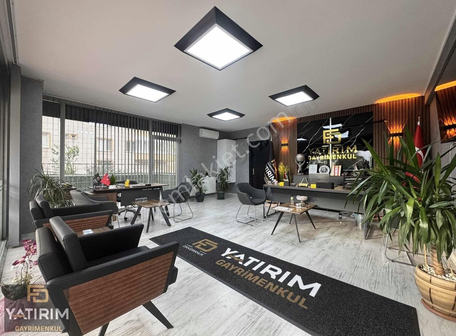 Full Deniz Ve Köprü Manzaralı Muazzam 3+1 200 M2 Dubleks