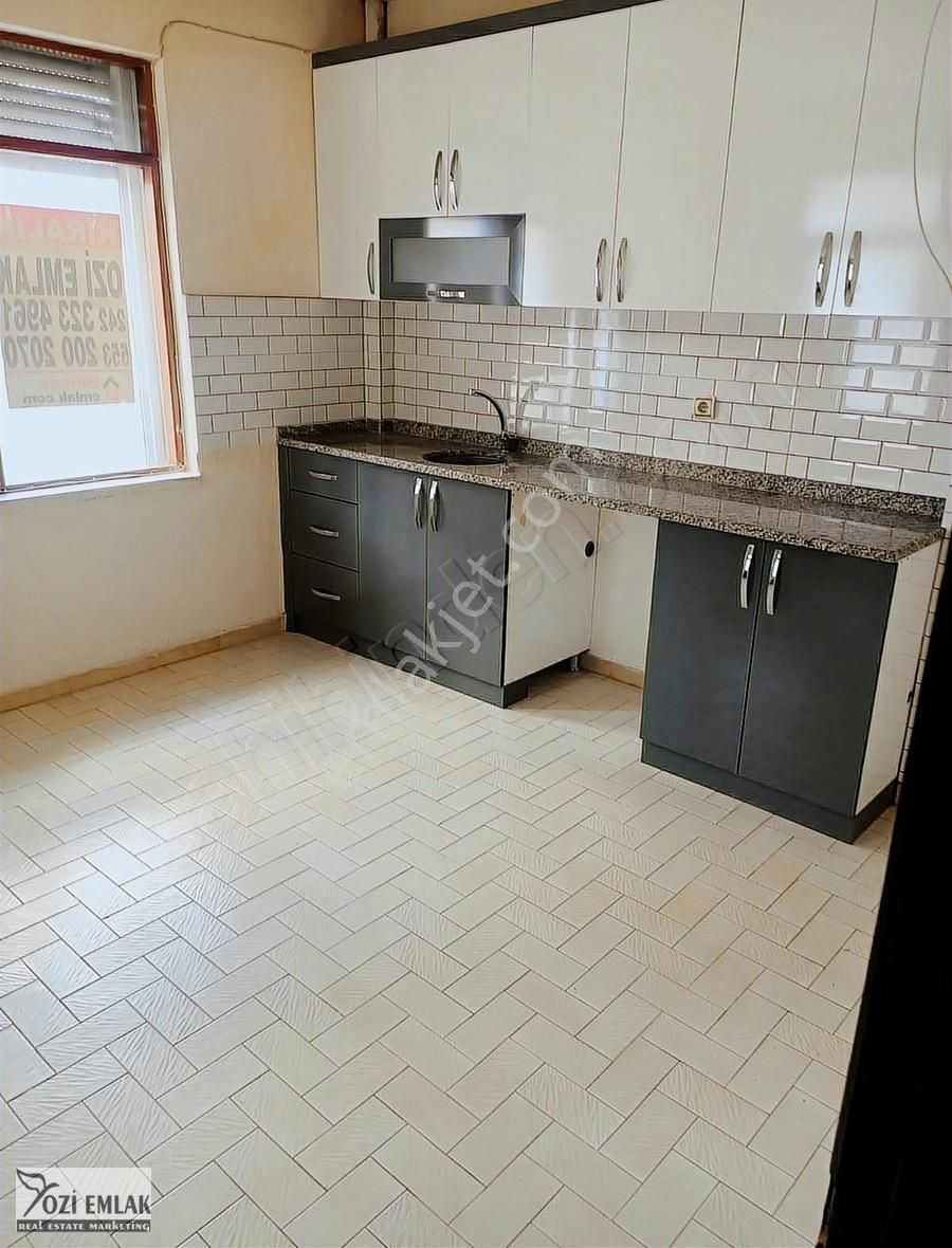 Antalya Muratpaşa Da Büyük Şehir Belediyesi Yanı 3+1 Kiralık