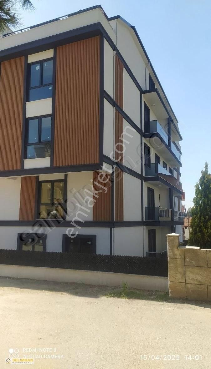 Yüksek Giriş Bahçe Döbleks