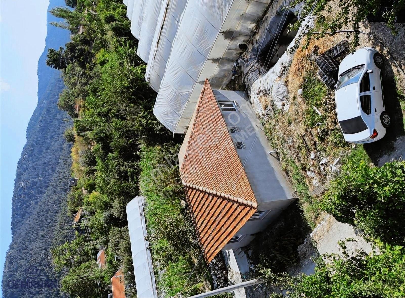 Kaş, Kalkan Sütleğende Müstakil Ev Ve Serası - Görsel 9