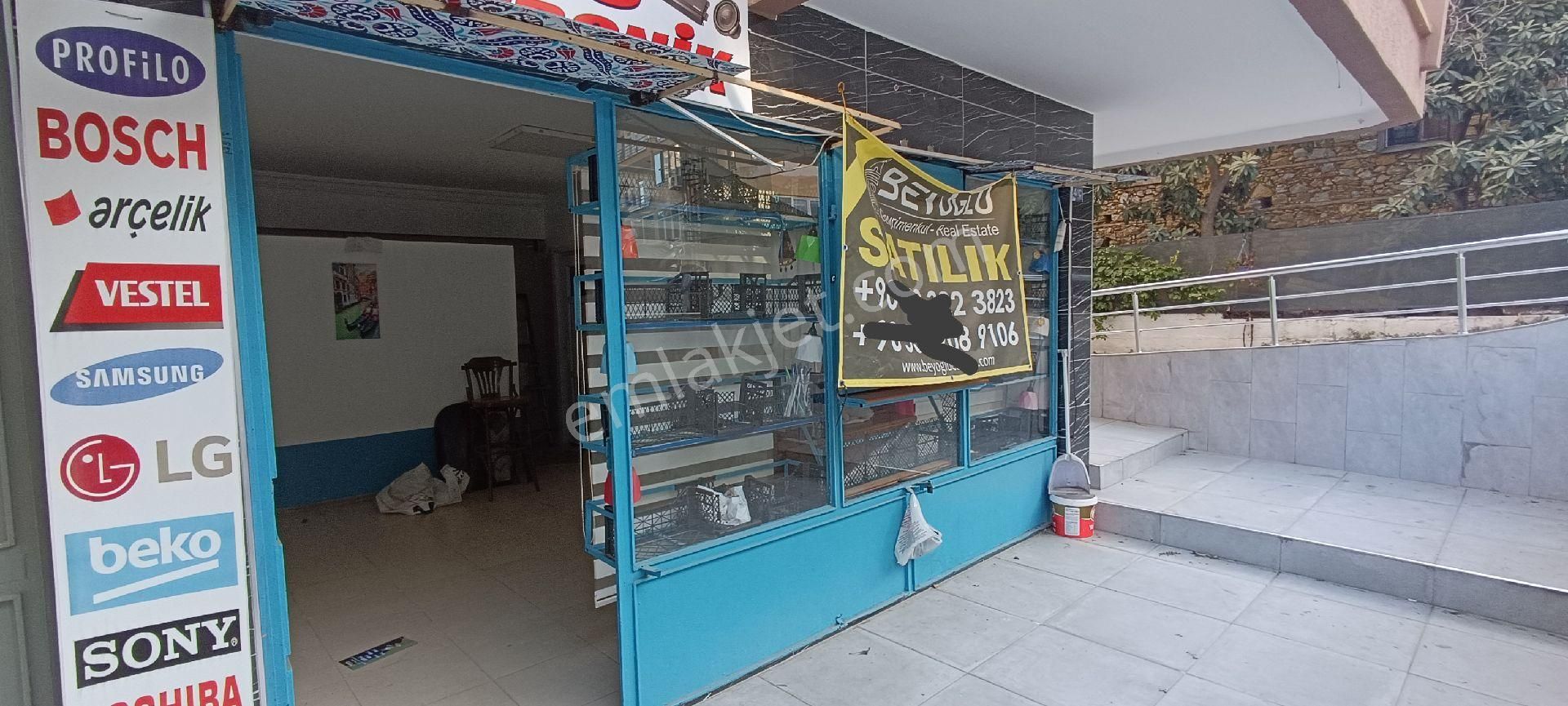 Alanya 25mt Yola Cephe Denizbank Karşısı Satılık Dükkan..