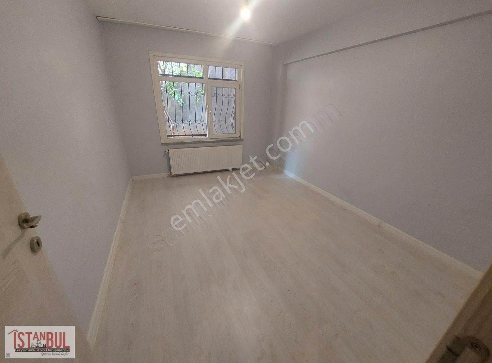 B.atatürk Cad. Ebeveynli,bahçeli, Aileye Ferah 3+1 Kiralık Daire