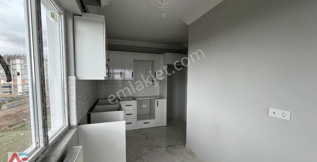 Anadolu Emlaktan Manzaralı 3+1 Satılık Lüx Sıfır Daire