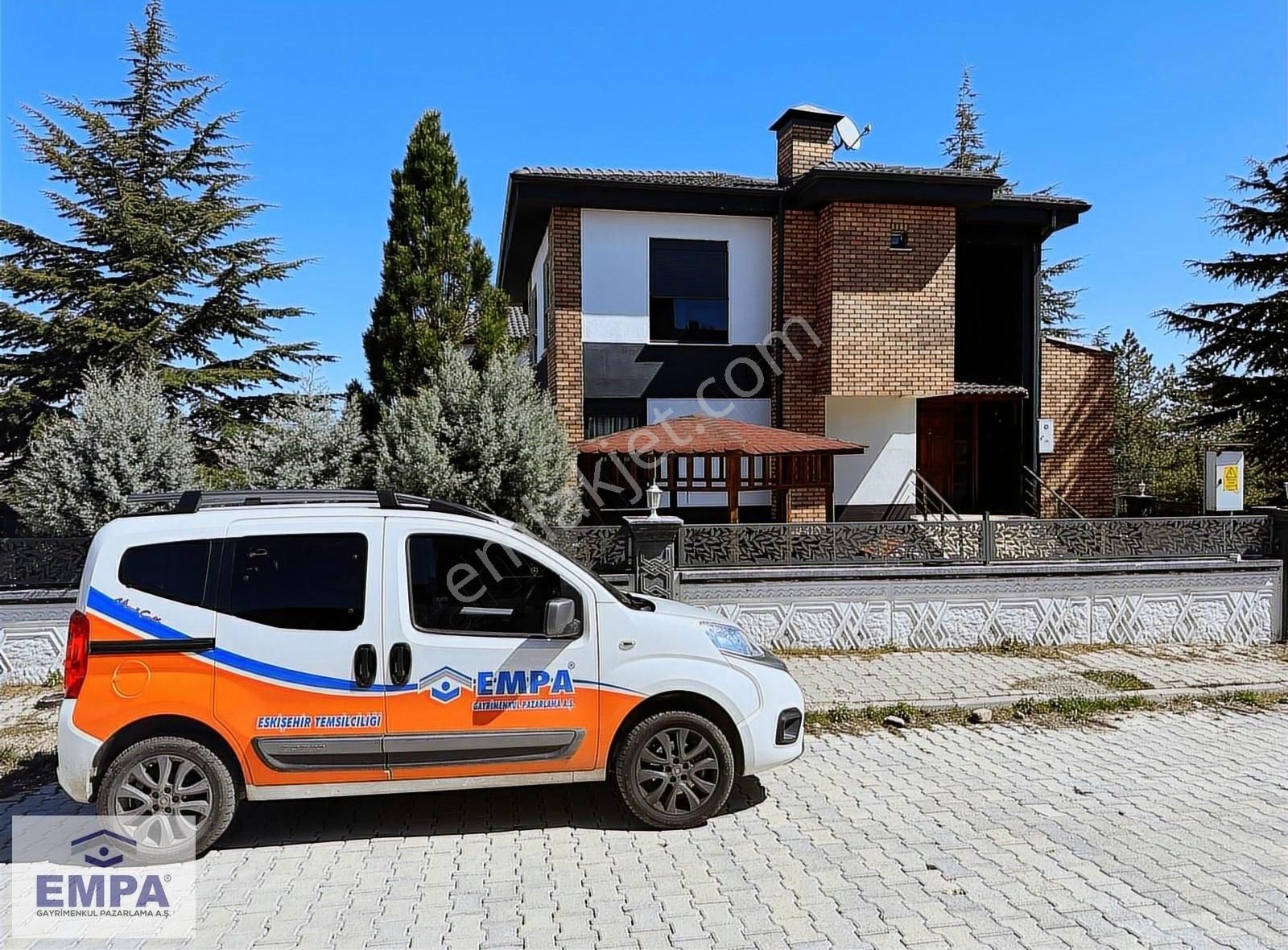 Empa'dan Karabayır Bağ. 15.durak 3+1 300m² Müstakil Lüks Villa