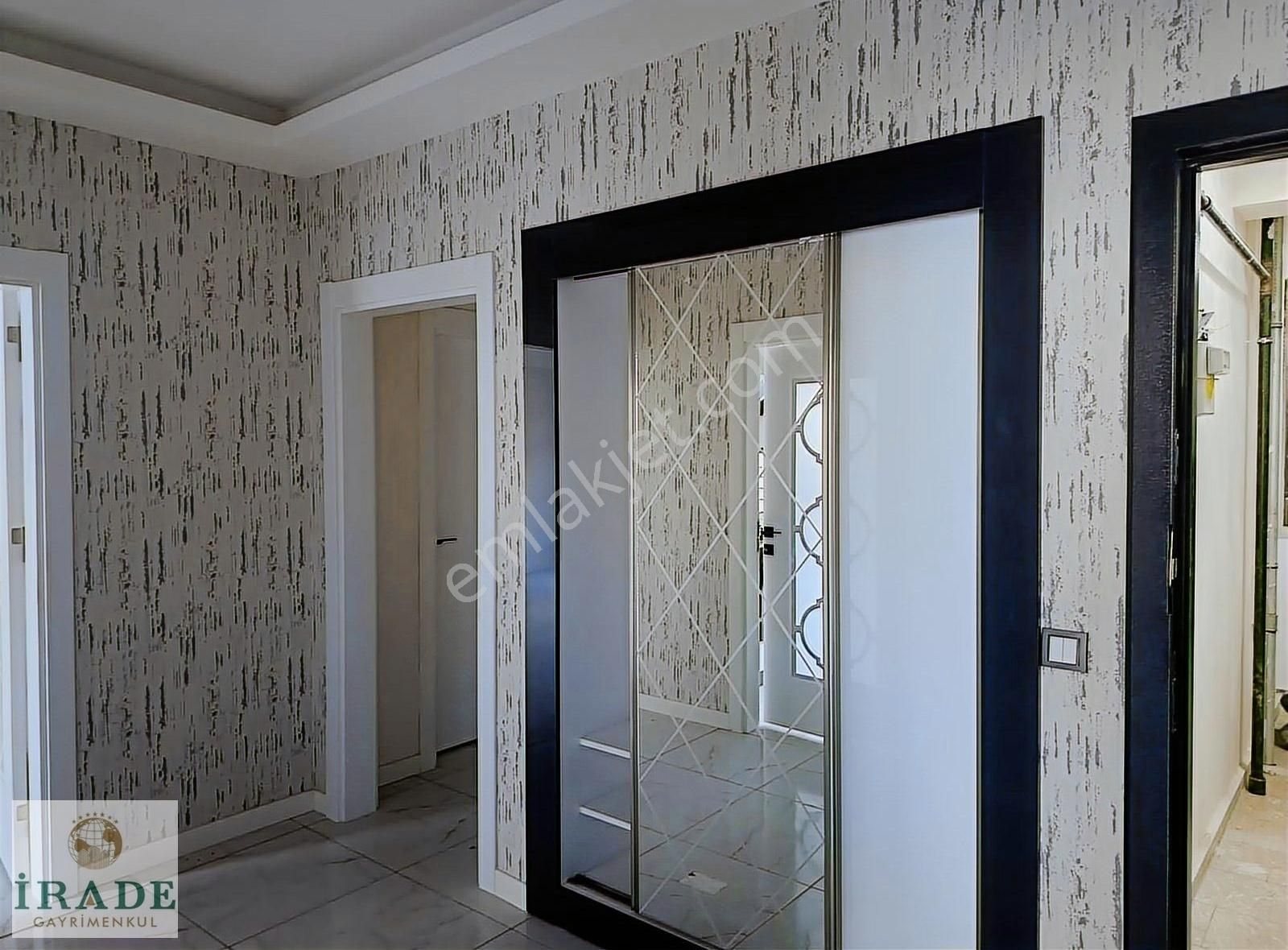A.ulvi Kurucu Cad Sedirler Kavşağı Mevki Satılık 3+1 Sıfır Daire