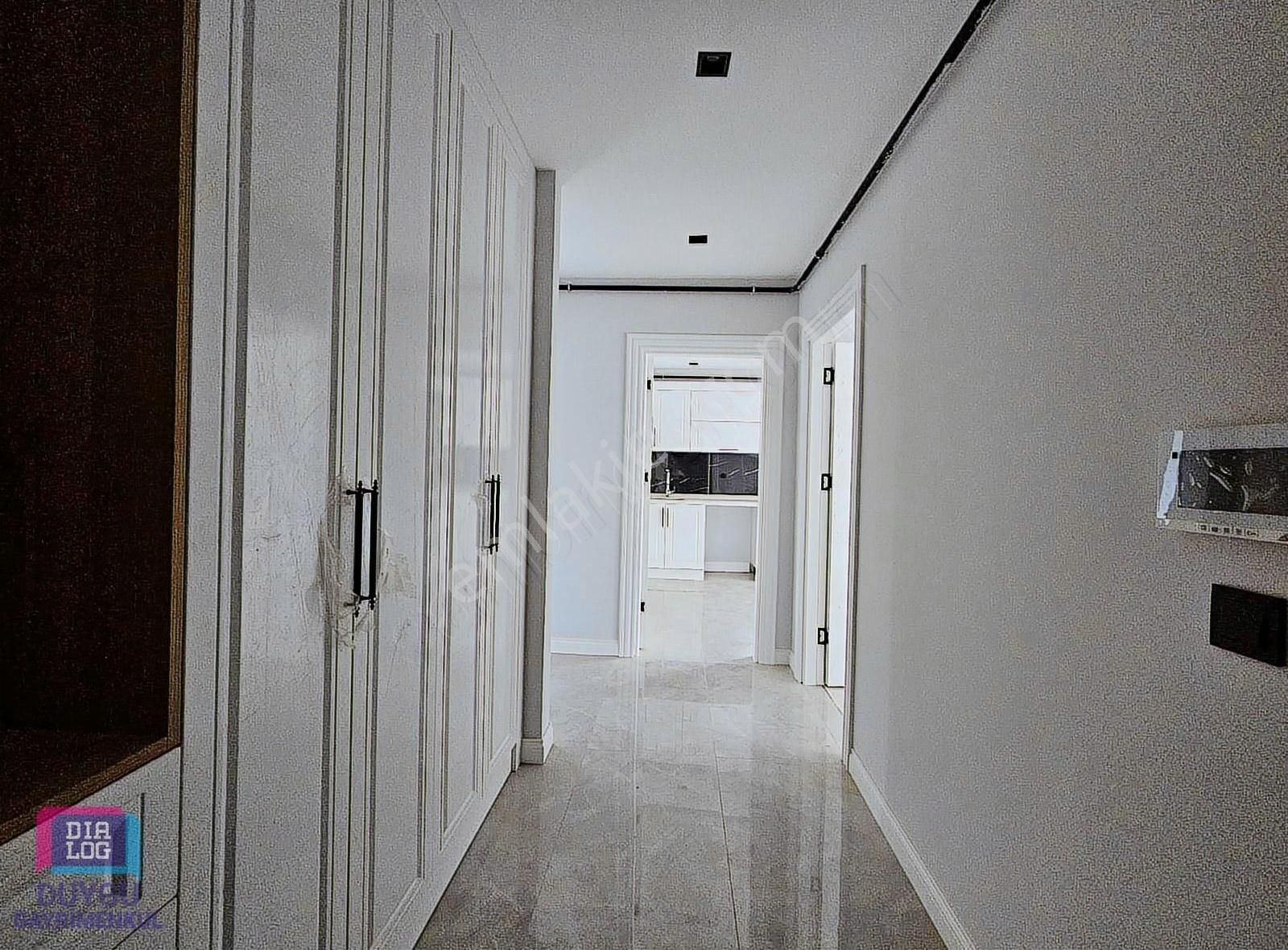 Kızılcıklıda Sosyal Donatılı Sitede Satılık 3+1 Geniş Daire