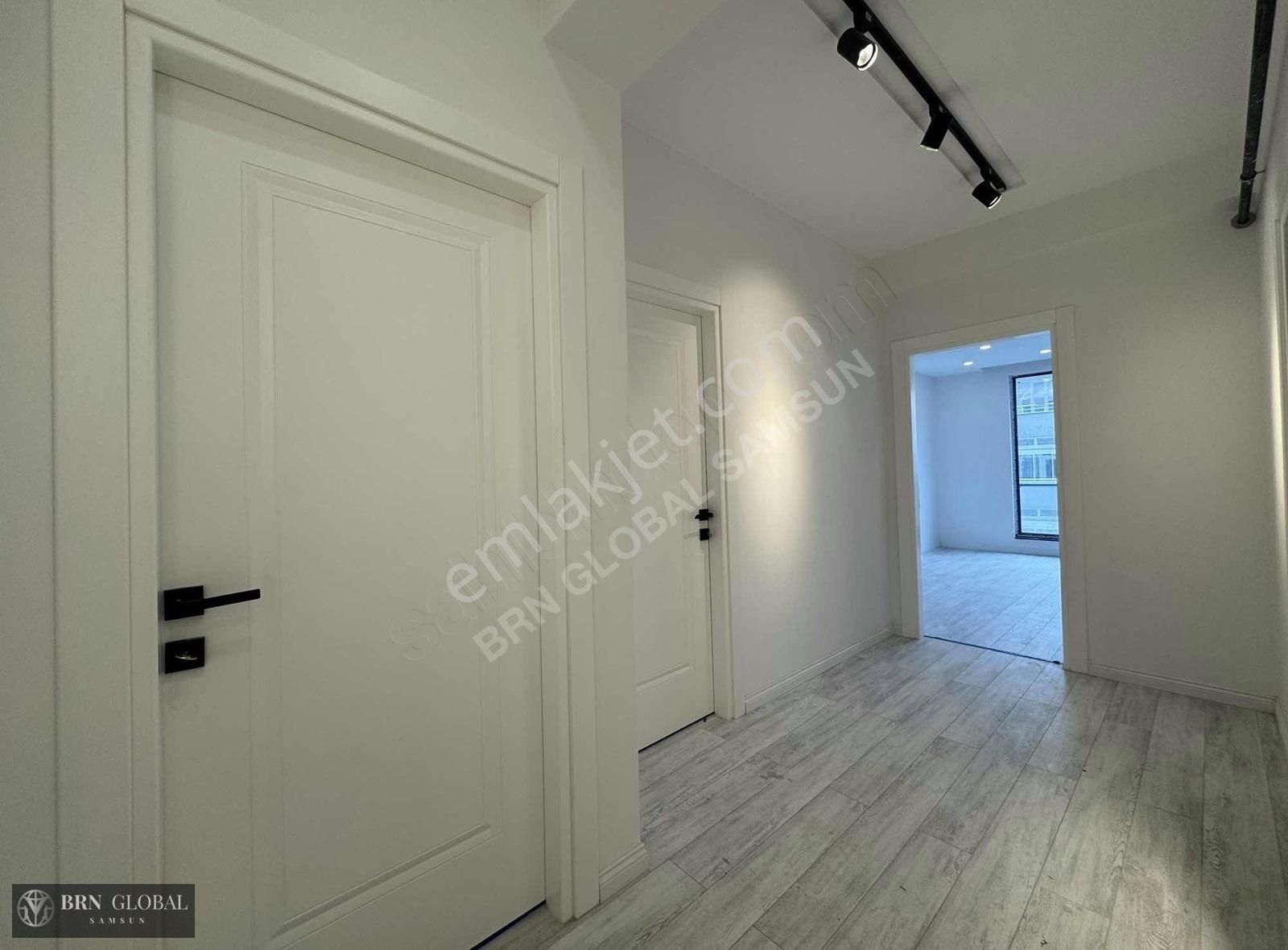 Brn Global'den Marinaya 50 M Mesafede Ultra Lüks Sıfır 2+1 Daire - Görsel 32