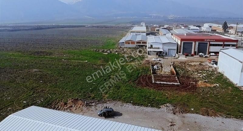 Ermiş Emlaktan Karaosmanoğlunda Satılık Arsa