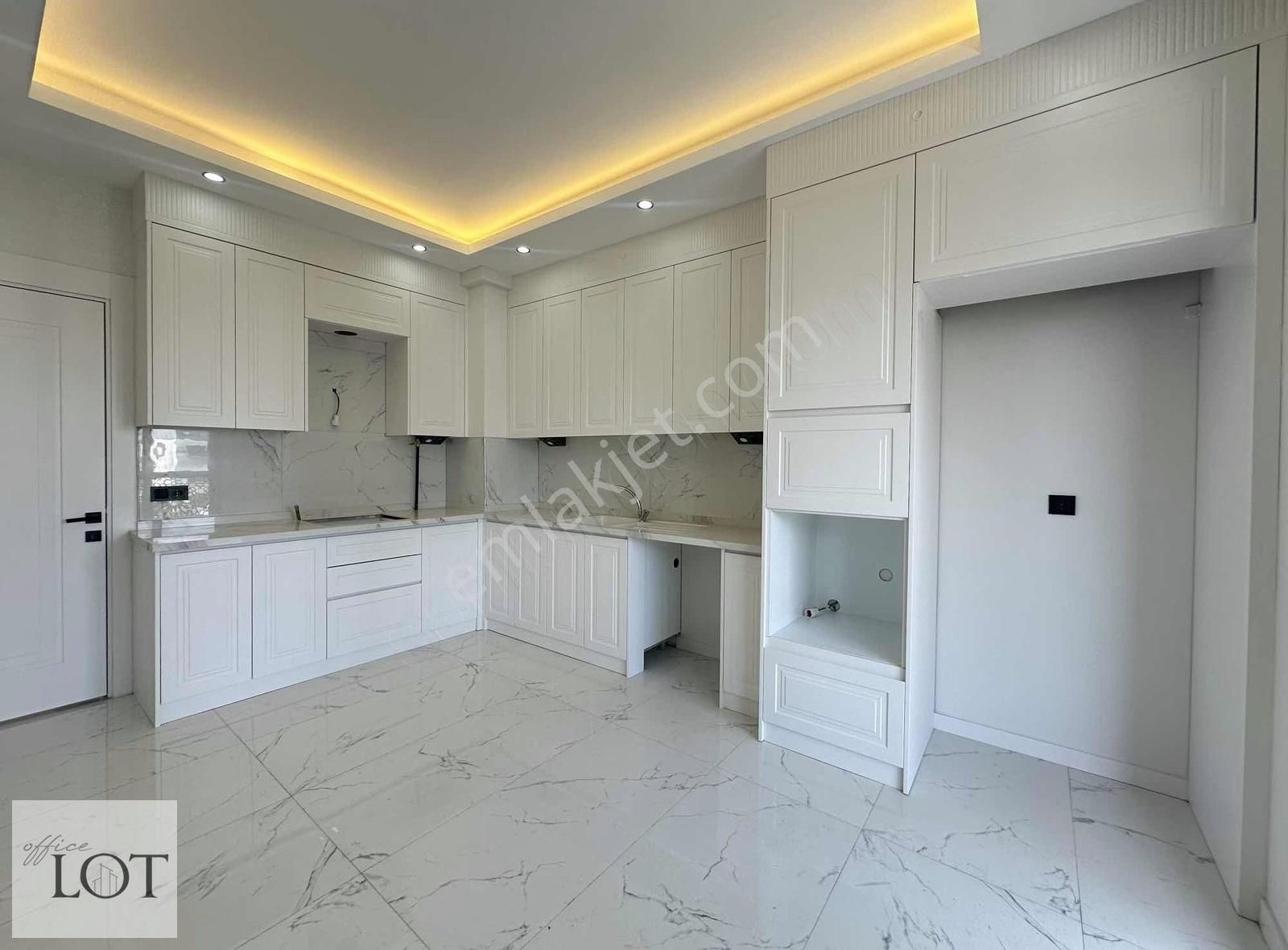 Karahasanlı'da Arakat 3+1 Lüx Daire