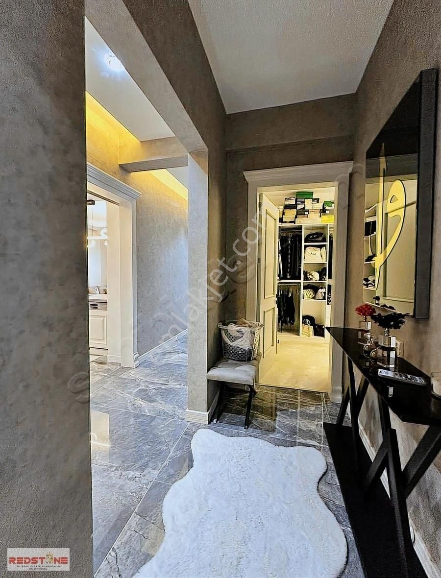 Redstone İdol 'den Havuzlu Site İçerisinde 3+1 - Görsel 26