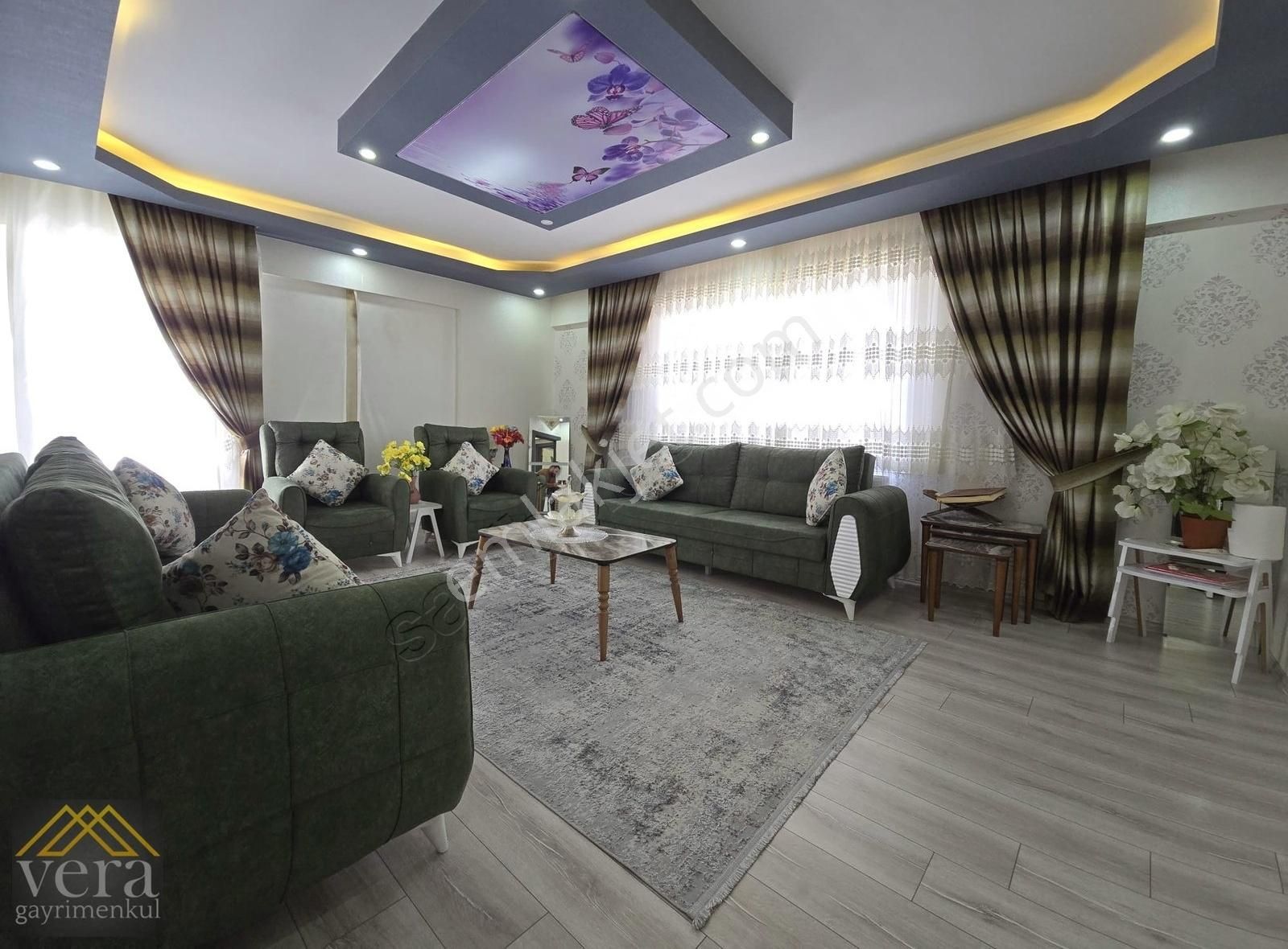 Full Manzaralı Asansörlü 40 M2 Teraslı Fırsat 4+1 Daire