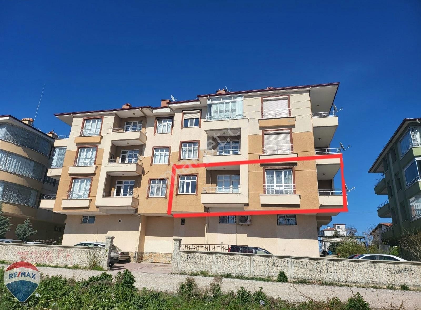 Remax Karaman Caddesi Üstü, Güney Cephe, Ferah Satılık Daire