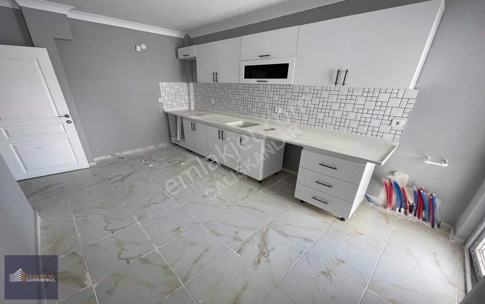 Çalışkanlar Gyo/kredi Limitsiz/ara Kat/3+1/2.08 Kredi Oranlı
