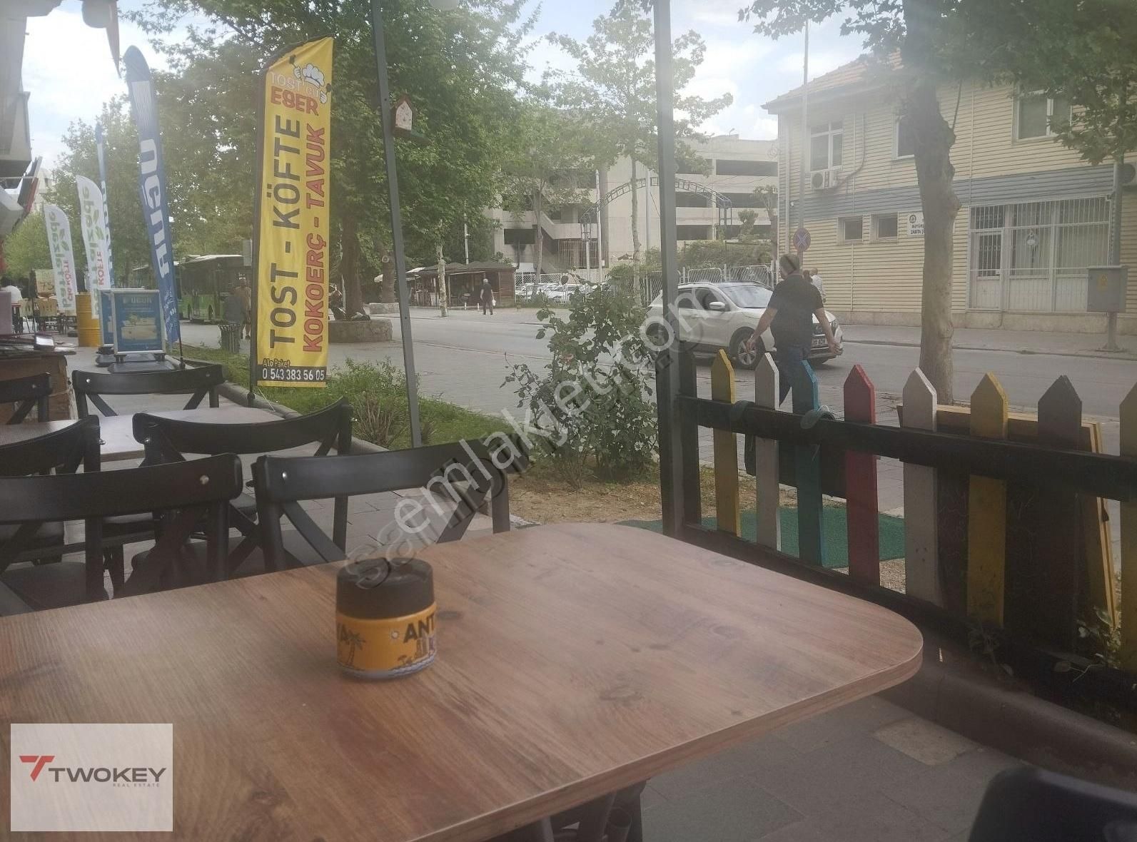 Twokey Den Satılık İtfaiye Karşısı Tost Ve Izgara Salonu