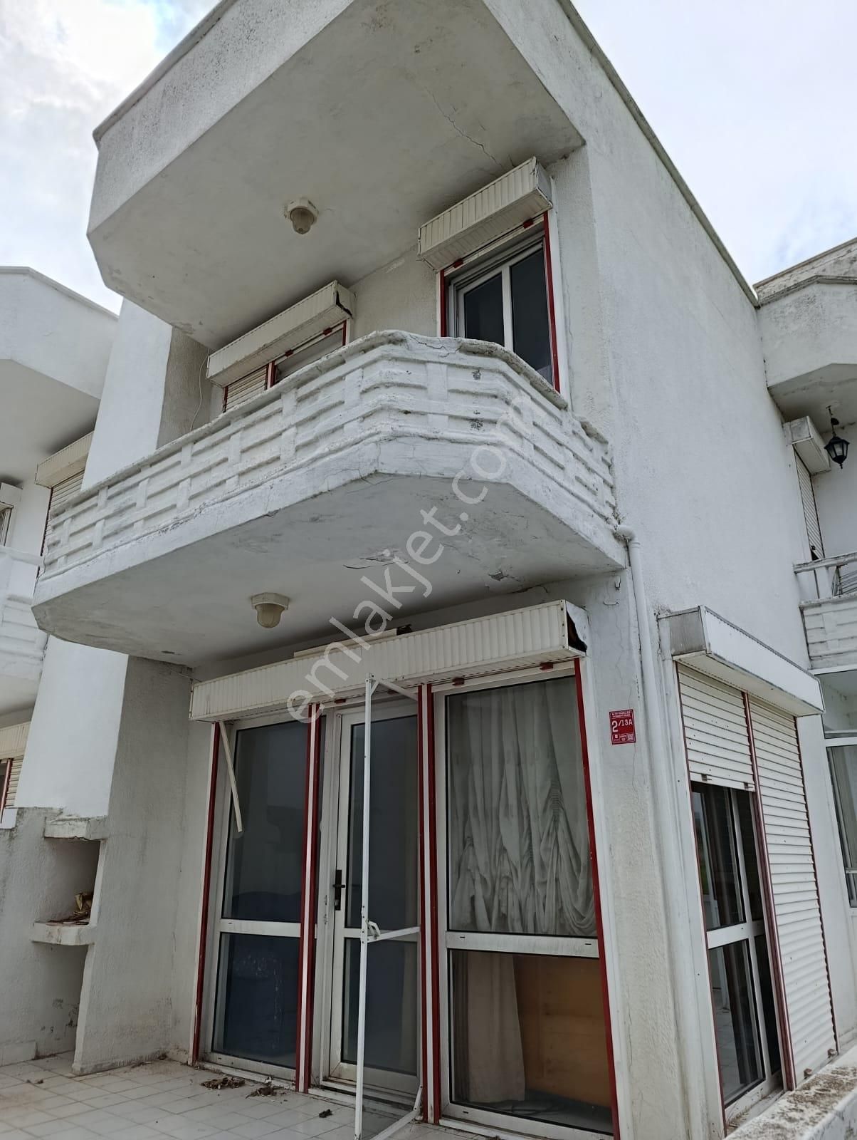 Sahibinden Denize Sıfır Site İçinde Müstakil Bina