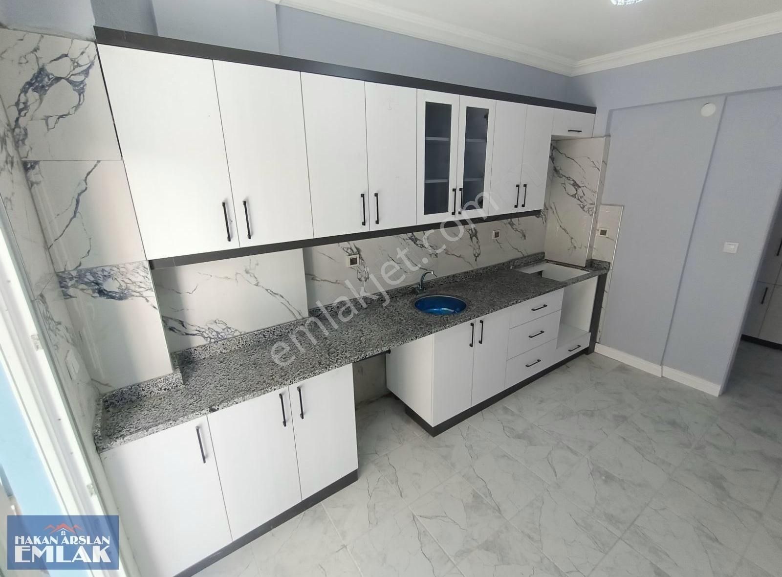 Gündoğdu Mah.2+1 Katta Full Yapılı Daire
