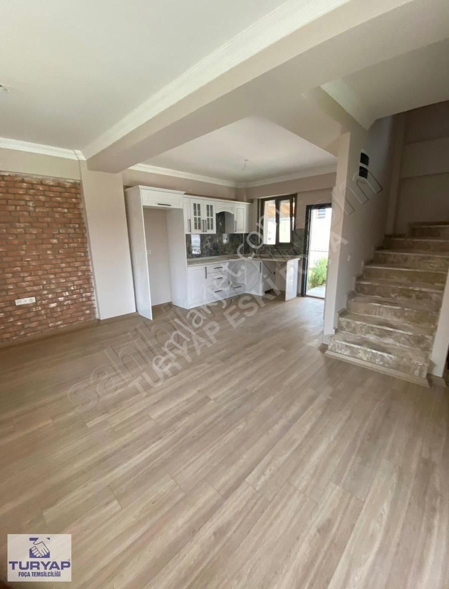 Turyap Foça'dan Asos Villalarında Satılık Lüks Tripleks - Görsel 15