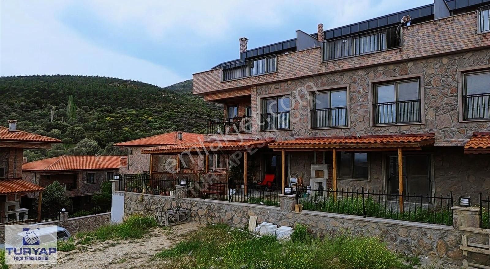 Turyap Foça'dan Asos Villalarında Satılık Lüks Tripleks - Görsel 12