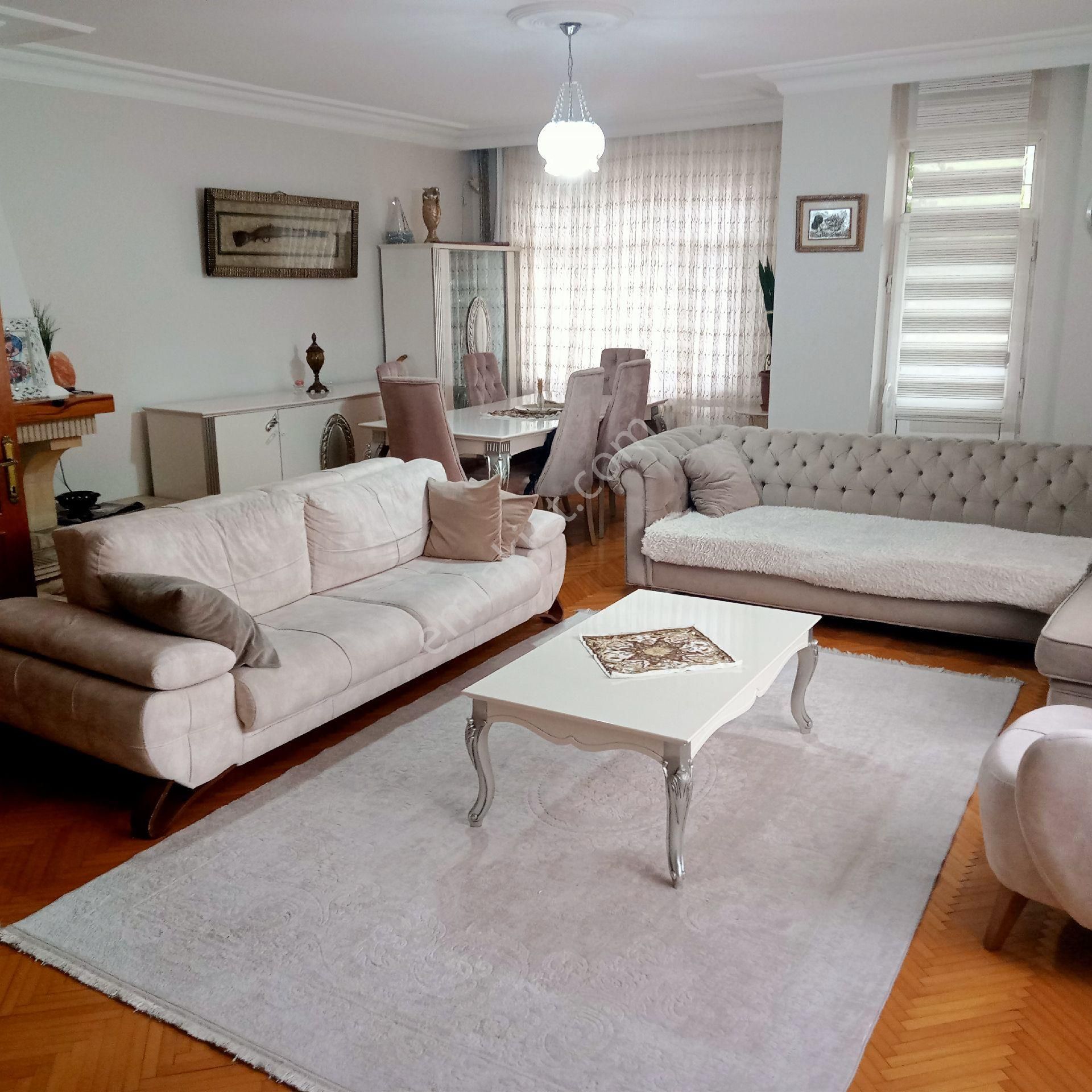 Yeniköy Bağlarda Satılık 3+1 Daire