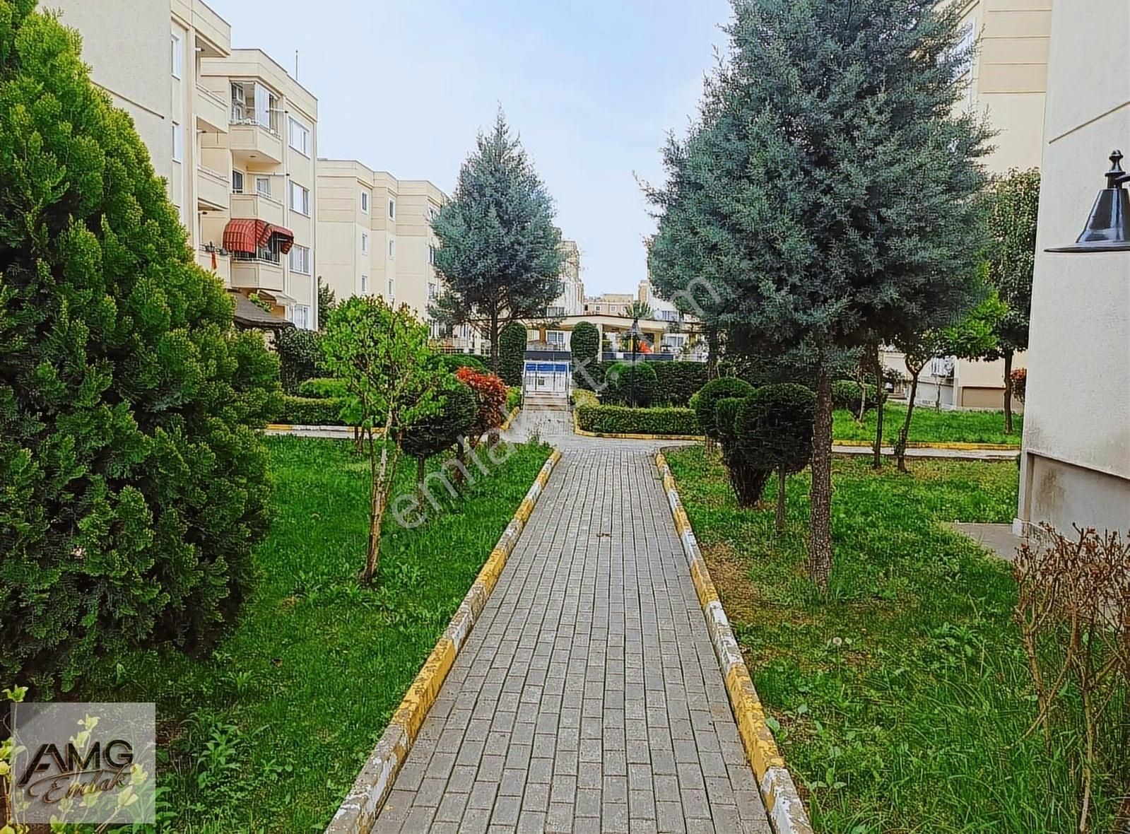Kavanıum Evlerinde Satılık 3+1 Eşyalı Daire