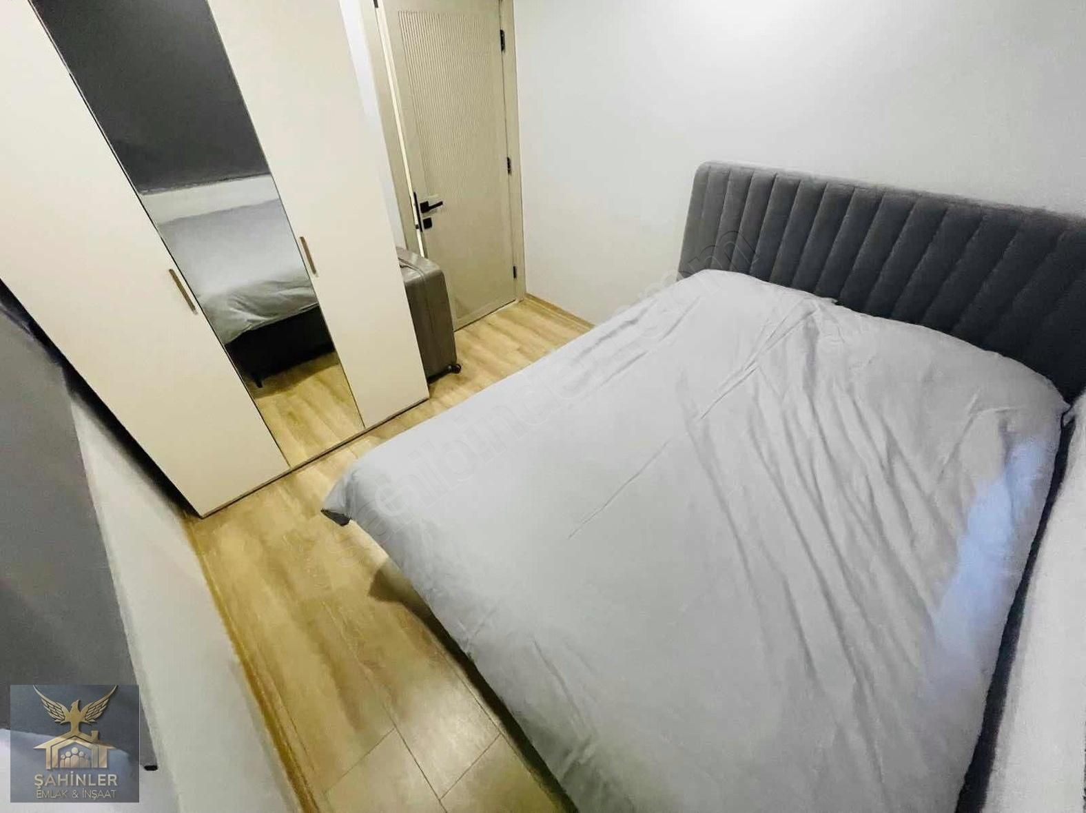 Cadde Üzeri Site İçerisi Havuzlu Sıfır 1+1