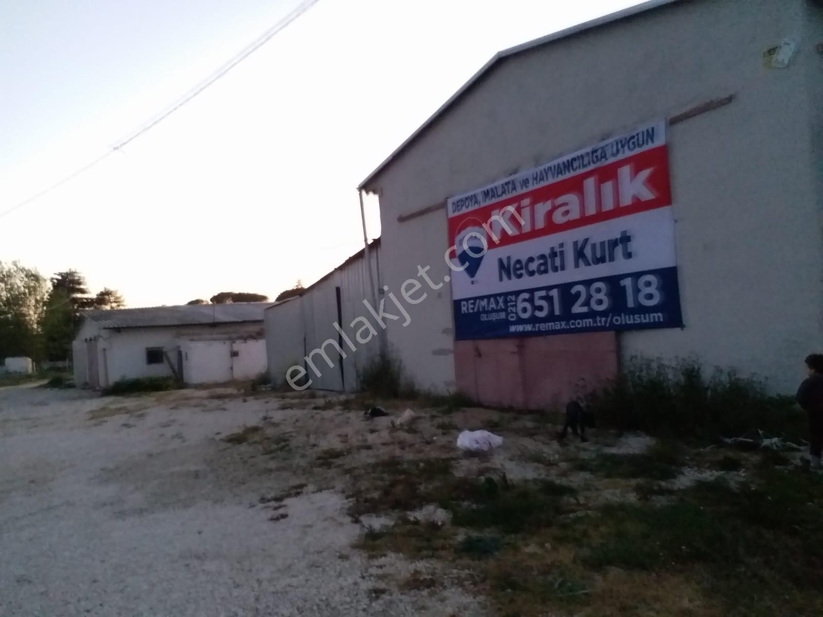 Silivri Akören Yolu Üzerinde Çiftliğe, Depoya Ve İmalata Uygun