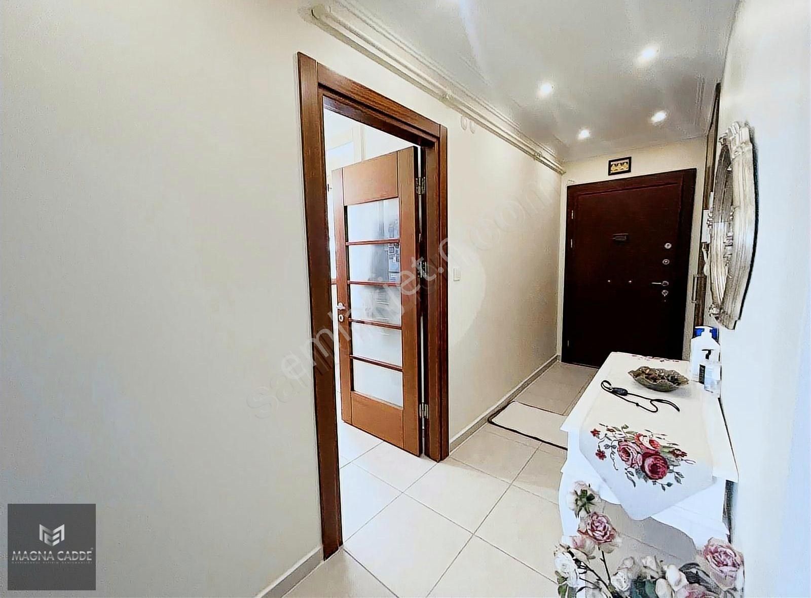 Bostancı Kemal Akgüder Caddesinde 85 M2 57.000