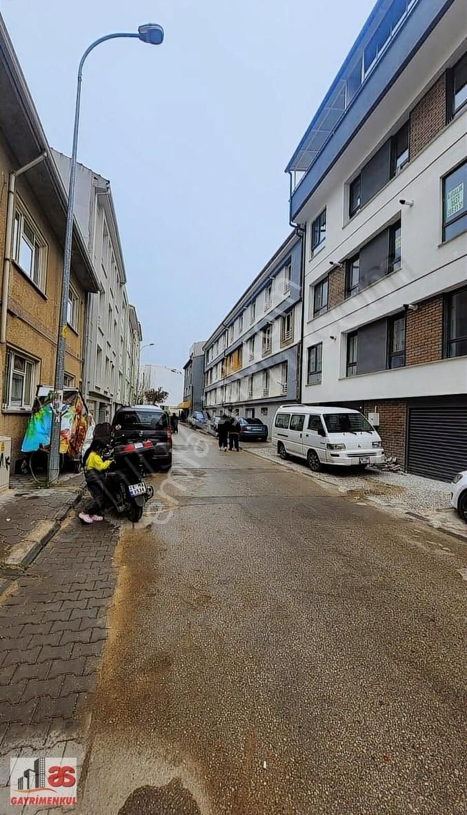 As Emlaktan A.ünv. İçem Kapısı Yakını Eşyalı Kombili Kiralık 1+1