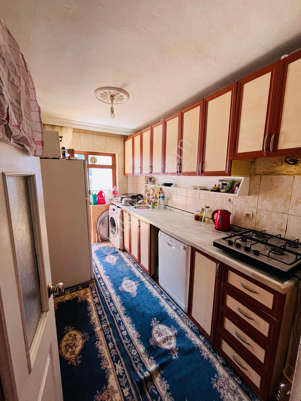 Malazgirt Mh'de 3+1 120m² Bağımsız Katta Yapılı Daire