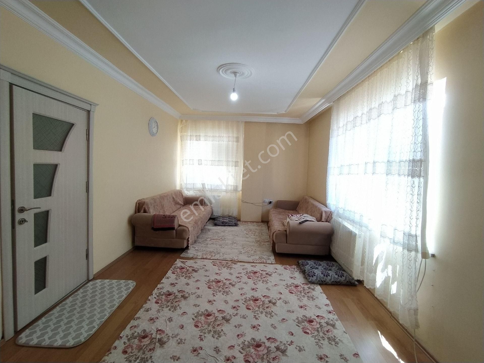 Fa Özbirden Merkezi Lokasyonda 2+1 Arakat Geniş Ferah Daire