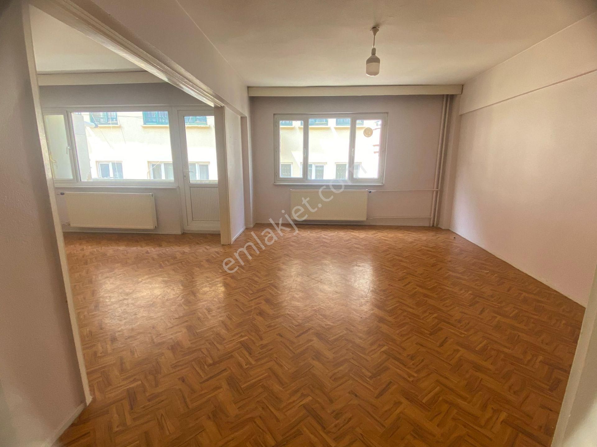 Bursa Yeşilde 2+1 120 M Ara Kat Kiralık Daire