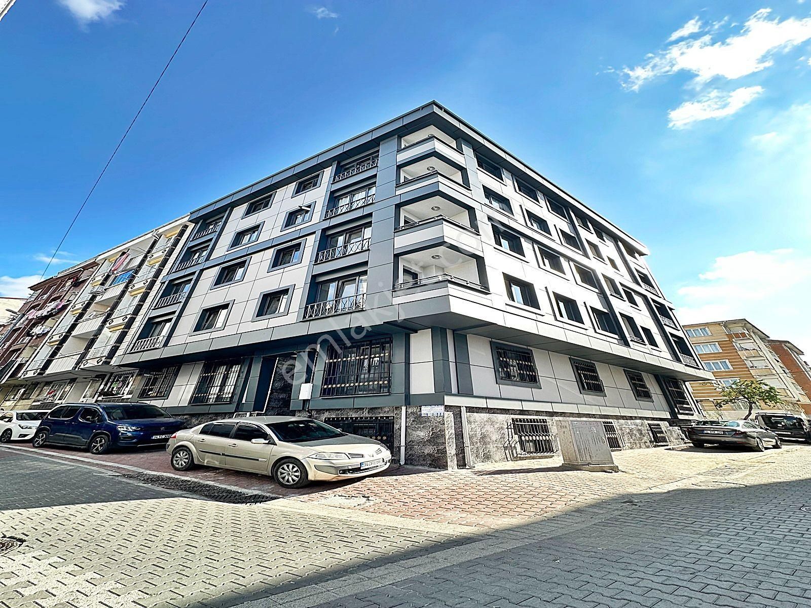 Talatpaşa Mahallesi'nde 3+1 Sıfır İnşaattan Satılık !
