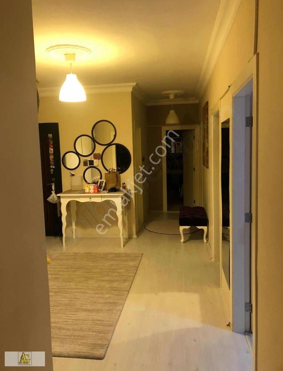 Atalara 3+1 130 M2 Ara Katta Asansörlü Masrafsız