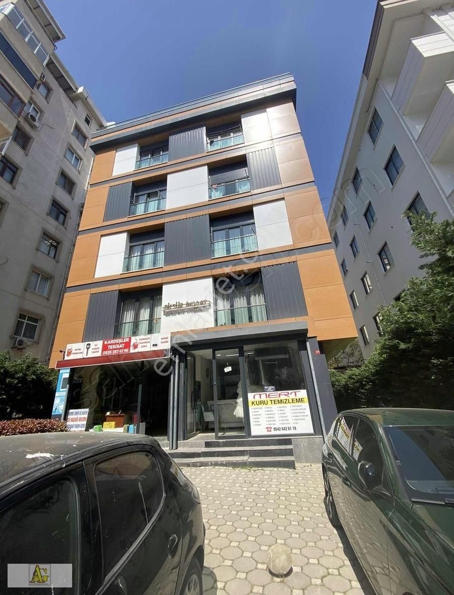 Atalarda 70 M2 Satılık Dükkan Kredili &iskanlı