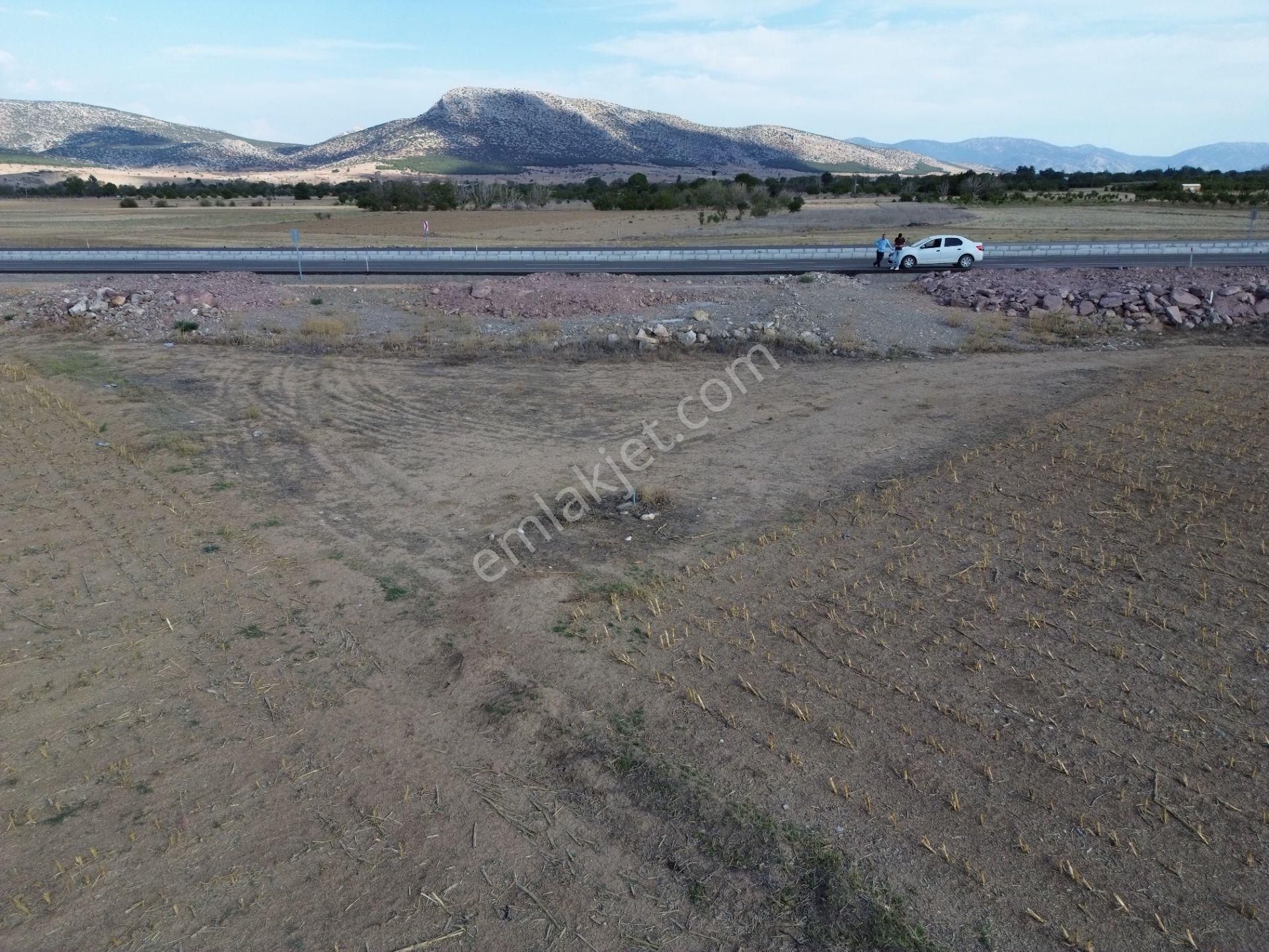 Korkuteli Yeltende Satılk Korkuteli-bucak Yol Kenarı 544 M2 Sulak Tarla - Görsel 19