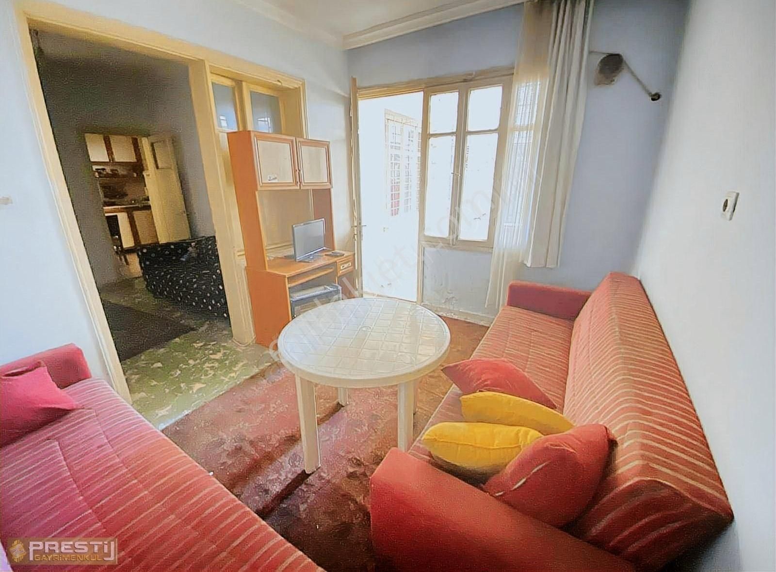 Prestij'den Osmaniye'de Ayrı Mutfak Eşyalı 1+1 Daire