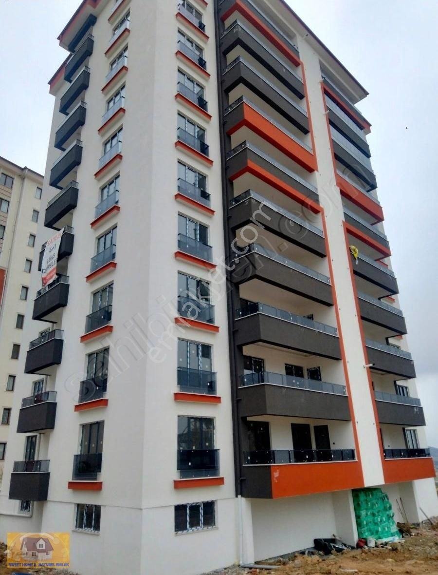 Çayda Çıra Fırsat Daire 4+1 Lüks Satılık Daire