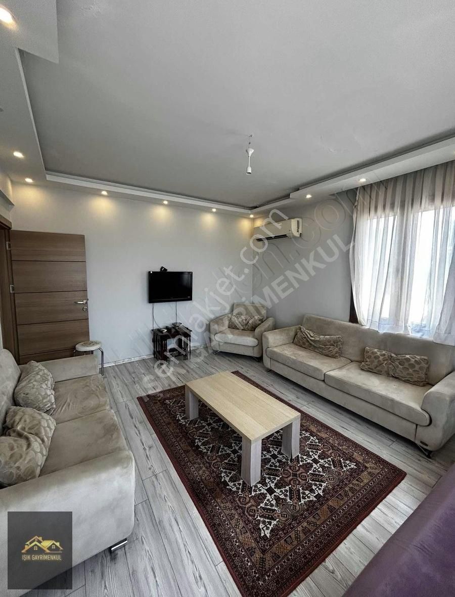 Işık Gayrimenkul'den Kiralık İstasyon Cd. Üzeri Eşyalı 2+1 Daire