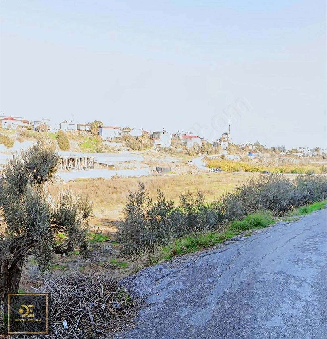 Derya Emlak-tan Mezitli Kuyuluk Villa İmarlı Satılık Arsa