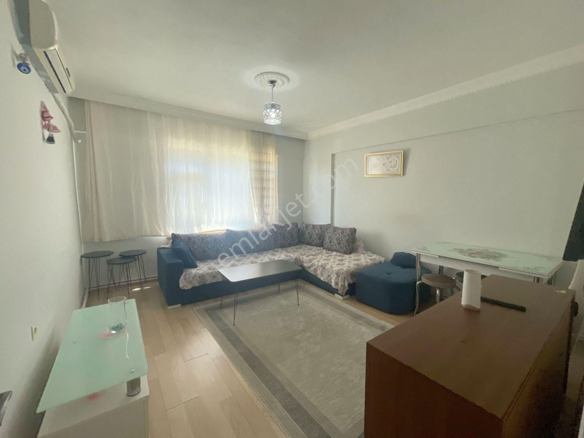 Mertcan'dan Yenişehir Mah. Güvenlikli Sitede 2+1 Eşyalı Daire