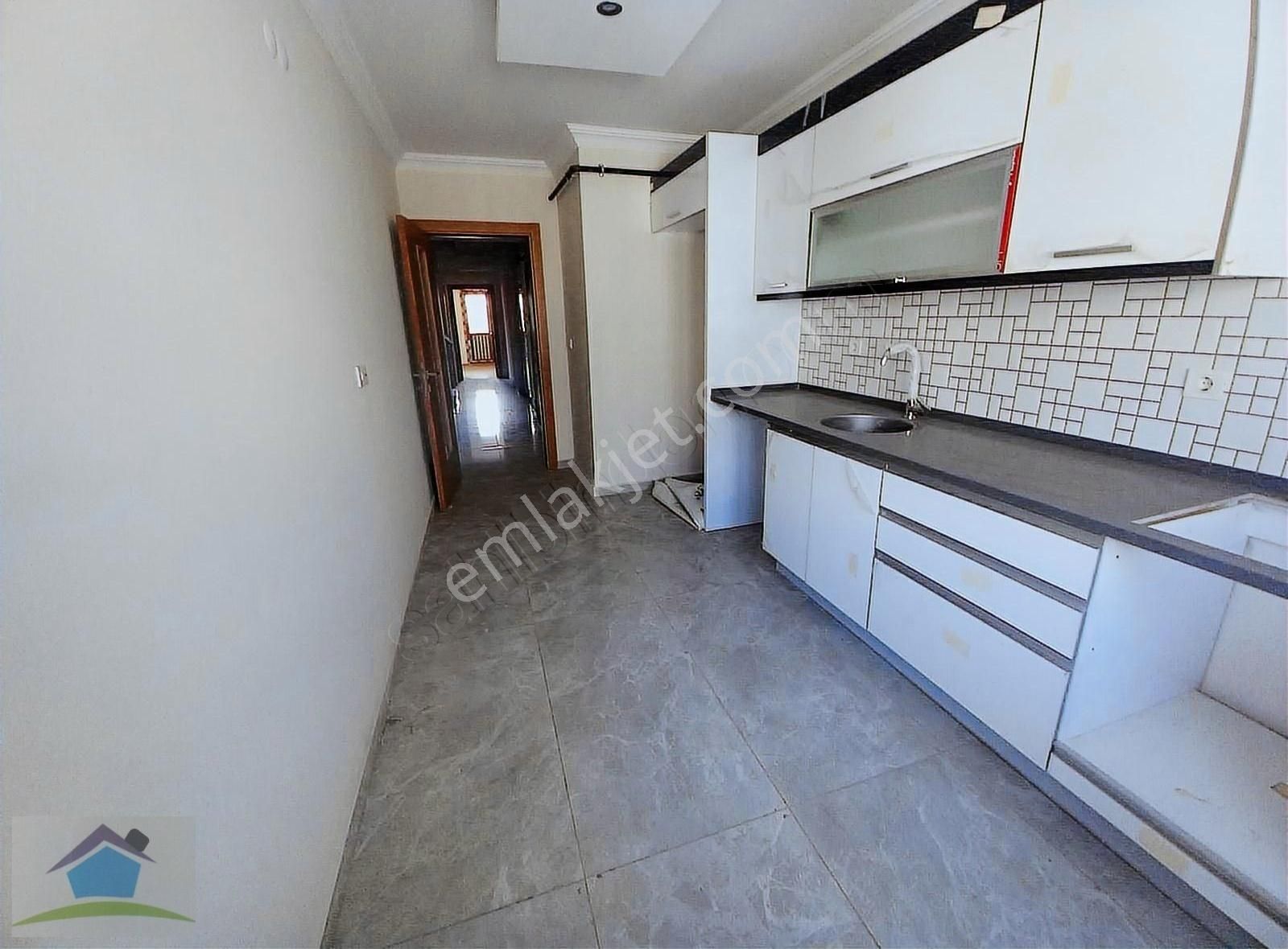 Pino Dan Dedebaşı Geniş Sokak Teraslı 220 M2 4+1 Resmi Dubleks