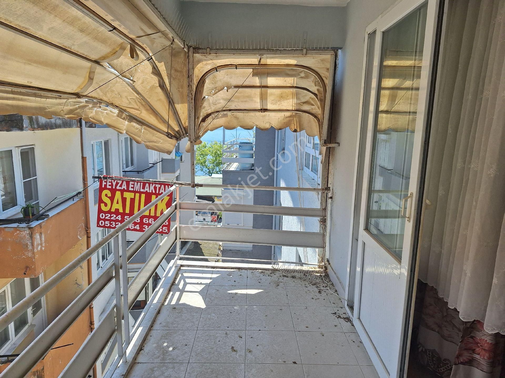 Gemlik K.kumla Feyza Emlak Tan Satılık Deniz Manzaralı Daire