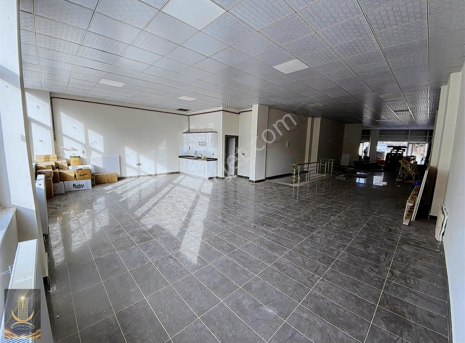 Poyraz Emlaktan 71 Evler'de Kafkas Cd Üzeri 185m² Satılık Dükkan