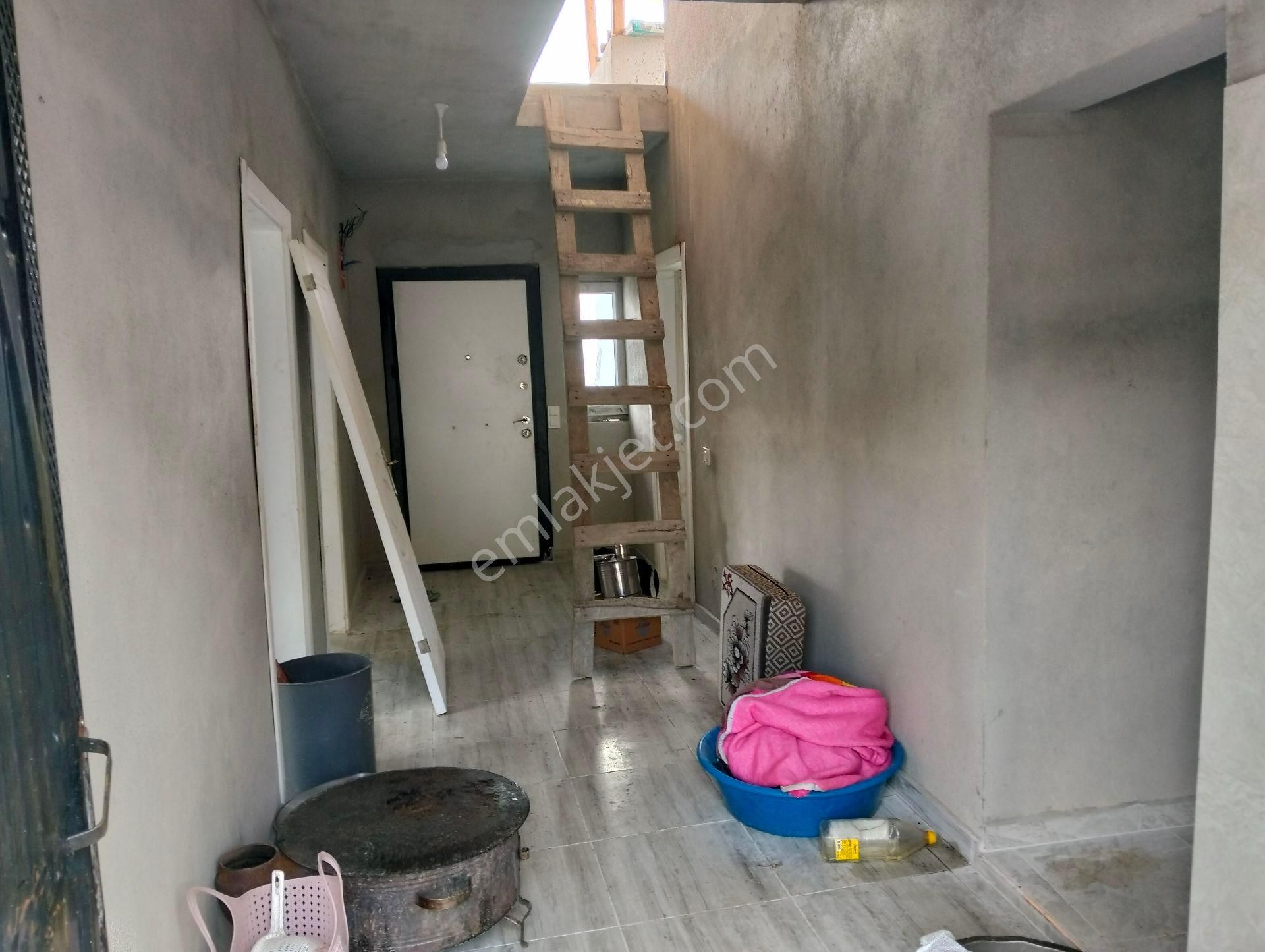 Tokat Merkez Emirseyit Beldesinde Bozatalan Mahal. Ev İçerisinde Satlık Tarla - Görsel 21