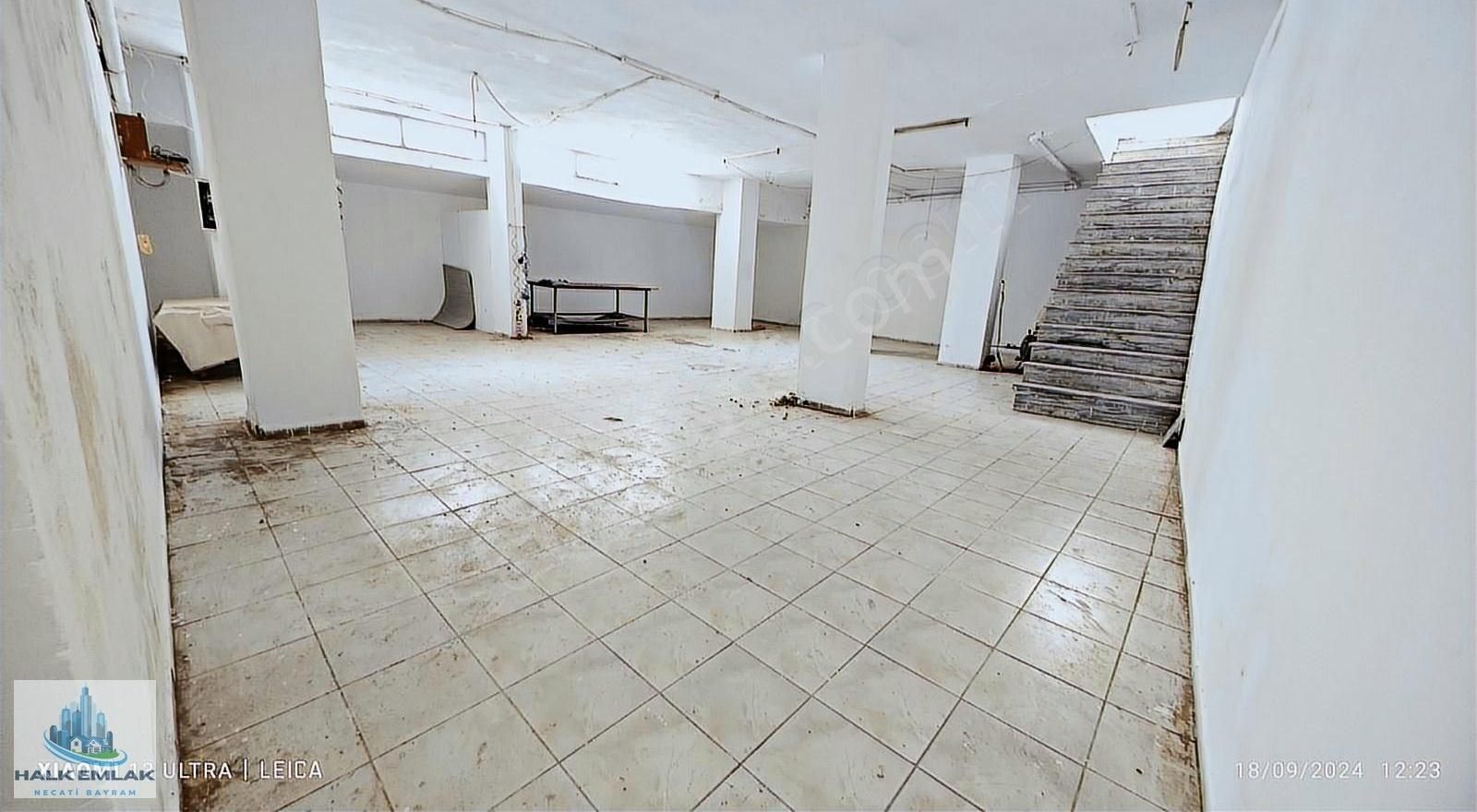 Avcılar Üniversite Mahallesi Kiralık Dükkan Cadde Binası...