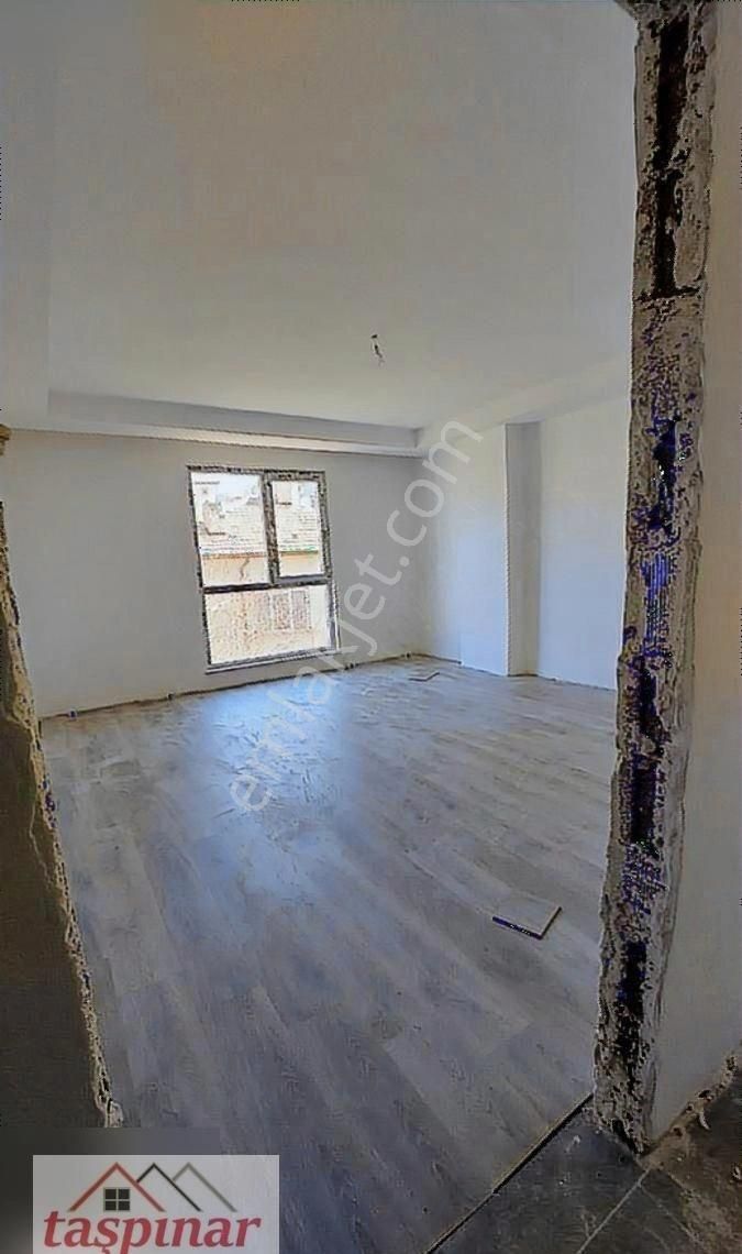 Büyük Bölcek Mahallesi'nde Satılık 2+1 Ara Kat Daire