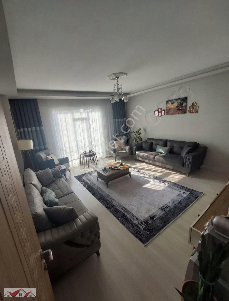 Seçkin'den İsmetpaşa Da Krediye Uygun Geniş 2+1 Satılık Daire