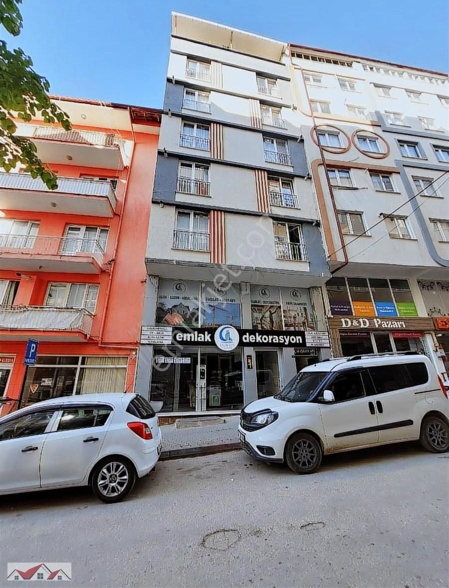 Seçkin'den İsmetpaşa Da Ara Kat Krediye Uygun 1+1 Satılık Daire