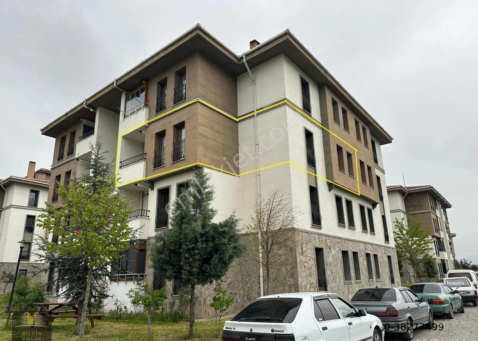 Bilgin Emlaktan Çaycuma Merkez Geniş Kullanışlı 2+1 Satılık Daire